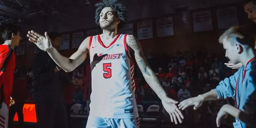 Parking Saint Peter's Peacocks at Marist Red Foxes Womens Basketball