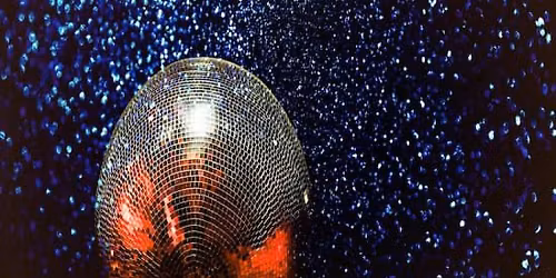 Tardeo de los 80 y 90 l'Estaci\u00f3 Espai Gastron\u00f2mic