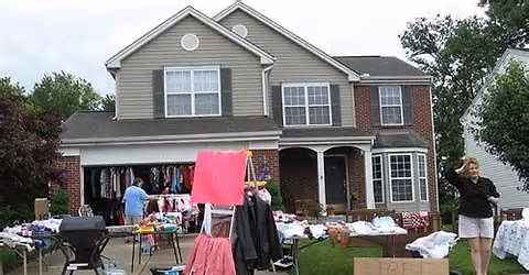 moving\/ Garage sale