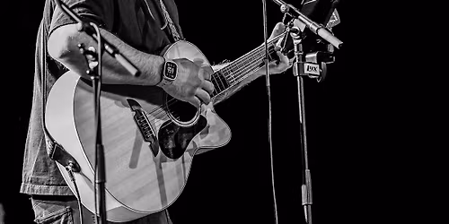 Robbie Junior LIVE at Pub 447