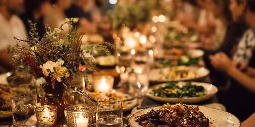 NIETUZINKOWE \u015aWI\u0118TA