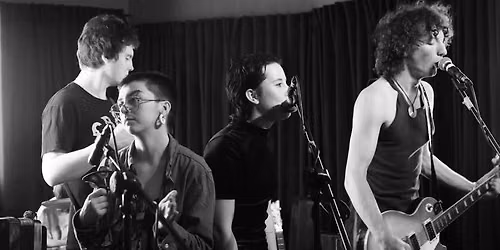 Keyo Roses Flying Circus (Glam-Rat-n-Roll\/Melbourne) + Krachym (Experimenteller Noise Pop\/Leipzig)