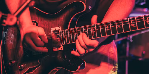 Live Music: Brian Roder (pub)