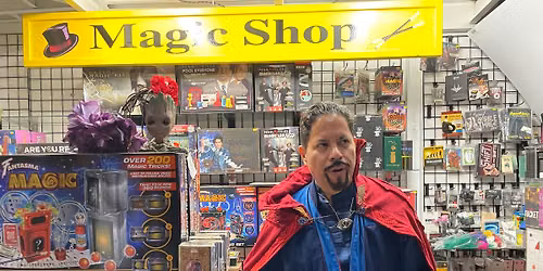 FREE Live Magic!