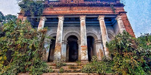 Along the banks of Adi Ganga - south 24 Parganas