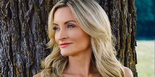 Live Music with Melissa Quinn Fox