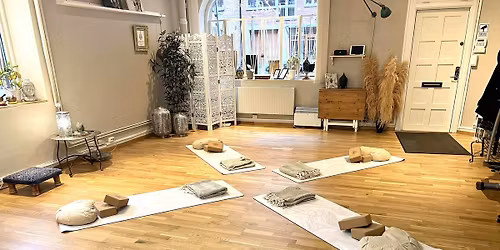 Breathwork i fyra timmar.