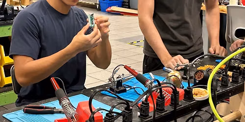 SkillLab Workshop: Circuit to Servo