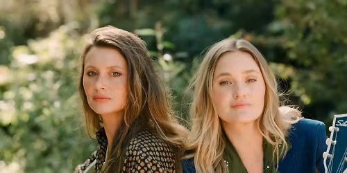 Aly & AJ in West Des Moines