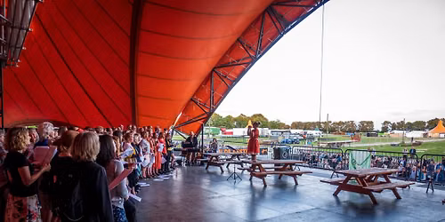 KORKOR INDVIER DEN NYE ORANGE SCENE