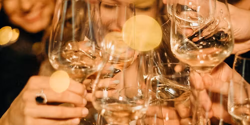 Champangebrunch \/ Nyt\u00e5rsdag p\u00e5 Lyn\u00e6s Madbar