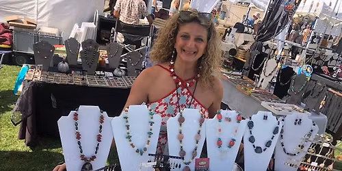 Sip, Sparkle & Design