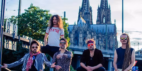 Sweet Electric Cologne Homecoming! w\/ Crimson Bloom