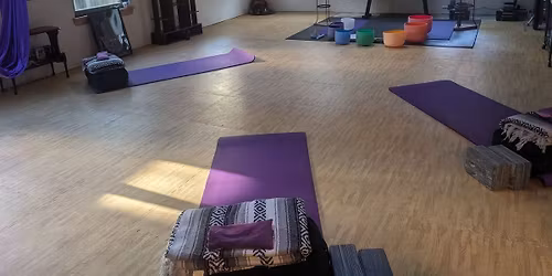 Sound Bath at Mystic Manor