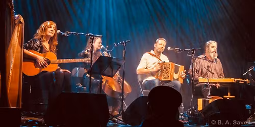 Winter Wonderband & Three Course Dinner