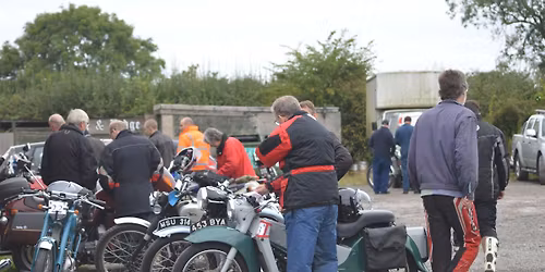 Evening run to Fosse Riders