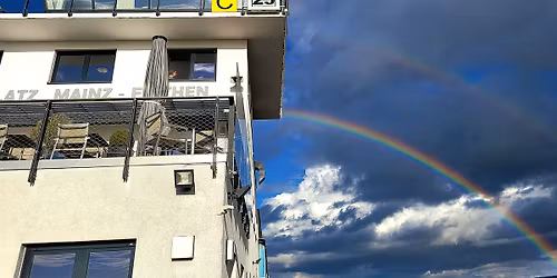Der Flugplatz Mainz-Finthen \u2013 Geschichte, Natur & ein \u201ePiffchen\u201c im Hangar