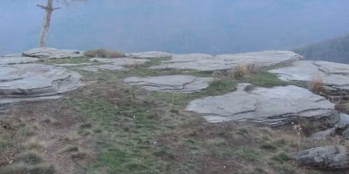 \u0420\u0430\u0432\u043d\u0438\u0449\u0430 \u0438 \u0425\u0440\u0430\u0431\u0440\u0438\u043d\u043e - \u0441\u043a\u0430\u043b\u0438 \u043d\u0430 \u0440\u044a\u0431\u0430 \u043d\u0430 \u0441\u0432\u043e\u0431\u043e\u0434\u0430\u0442\u0430