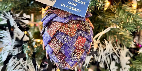 Make an Ornament with Carolyn