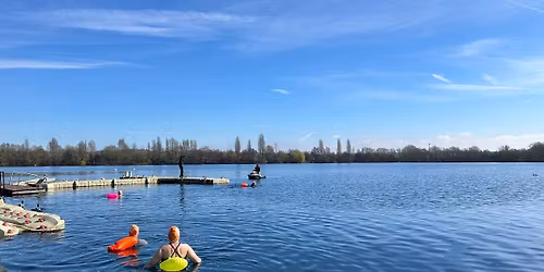 Chilly Open Water Swimming Group Introduction