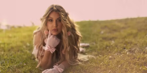 Alexandra Kay in Detroit