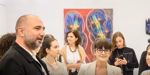 Tur ghidat al expozi\u021biei \u201eVrea cineva s\u0103 fie eu?\u201d \u021binut de curatorul Dan Popescu