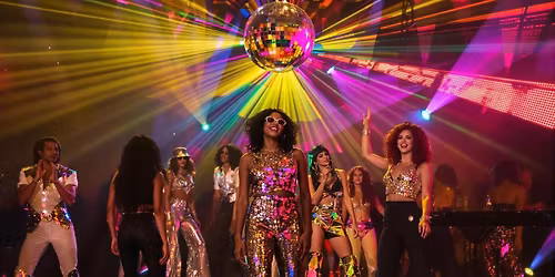 Bal Costum\u00e9 du Nouvel An