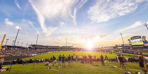 Parking Omaha Mavericks at Denver Pioneers Mens Basketball