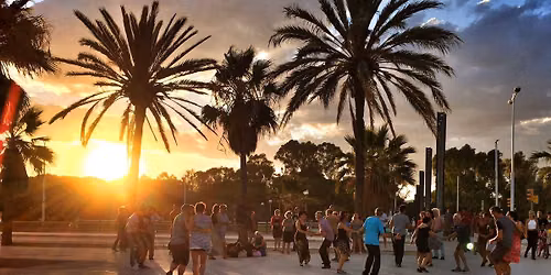 Ballada Swing dels Dijous d'Estiu a la Platja del Poblenou!