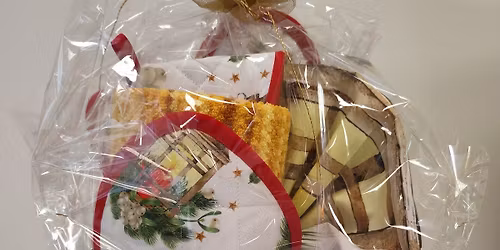 SHOPPING TRA SORRISI, MERAVIGLIE E CIN CIN