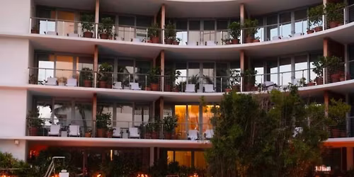 Serene Floating Soundbath Experience