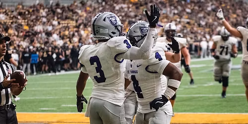 Parking St. Thomas Tommies at Northern Michigan Wildcats Mens Hockey