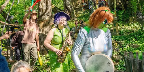 Hornworms at the Senior Center