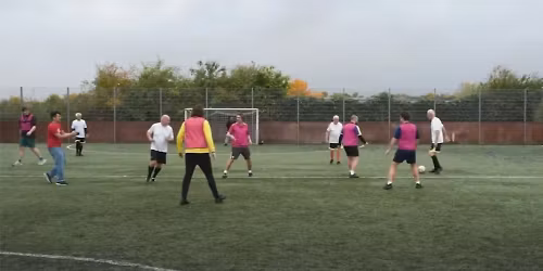 *SUNDAY WALKING SOCCER* @ South Austin Neighborhood Park