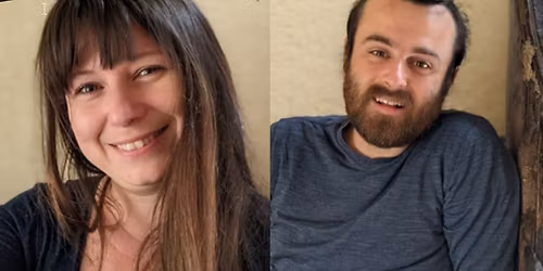 Stage Slam : Explorer l\u2019art de la performance po\u00e9tique avec Rapha\u00ebl Reuche et Chlo\u00e9 Sonnier