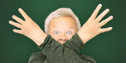 LAVA-AMMUNTAA VIII - After Eight -komiikkaa