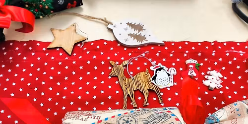 Make Reusable Christmas Crackers!