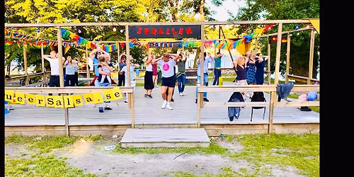Salsa & Bachata i Solen p\u00e5 Sprallen! Intro + socialdans