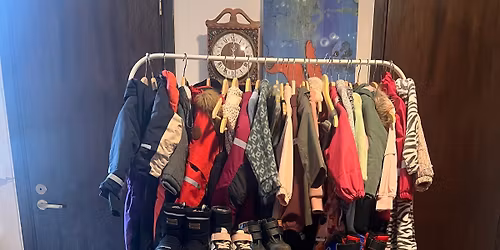 Barnloppis - Burkarls v\u00e4g 15 Borl\u00e4nge