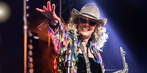 Kim Cypher LIVE and Smiling at Pizza Express Soho