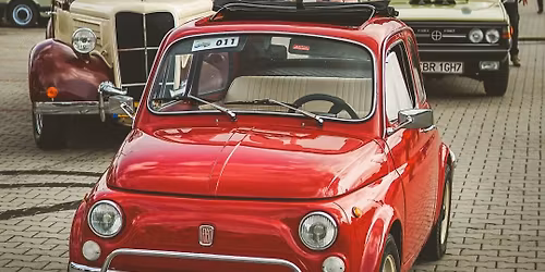 Zlot Pojazd\u00f3w Klasycznych I Zabytkowych RETRO SHOW VII