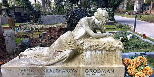 Wielkie mi\u0142o\u015bci, sukcesy, tragedie, skandale. Spacer po cmentarzu ewangelicko-augsburskim.
