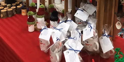 Dis-N-Dat Crafters at Jacobs High School Music Boosters Craft Fair