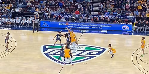 Kent State Golden Flashes vs. Akron Zips