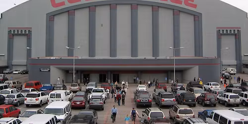 Parking Elvin Bishop