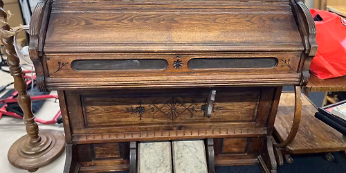 Lion\u2019s Garage Sale & Auction