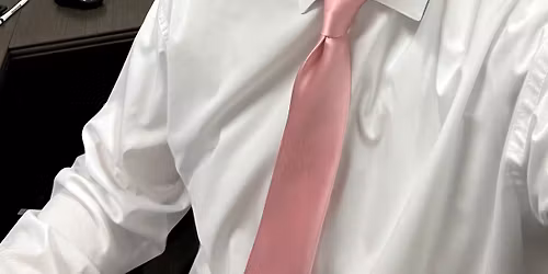 Ryan\u2019s Men Wear Pink Halloween Fundraiser