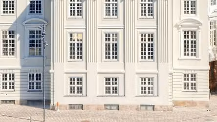 Foredrag om pal\u00e6er i Harsdorffs Hus