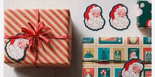 Christmas Wrapping hour