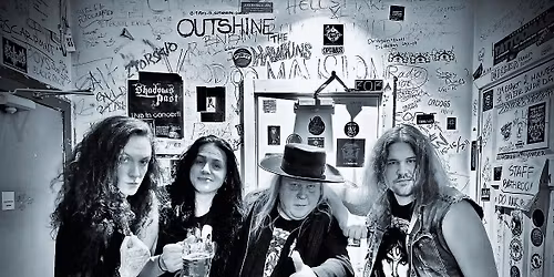 Kiss Army Allstars live unmasked p\u00e5 pub anchor